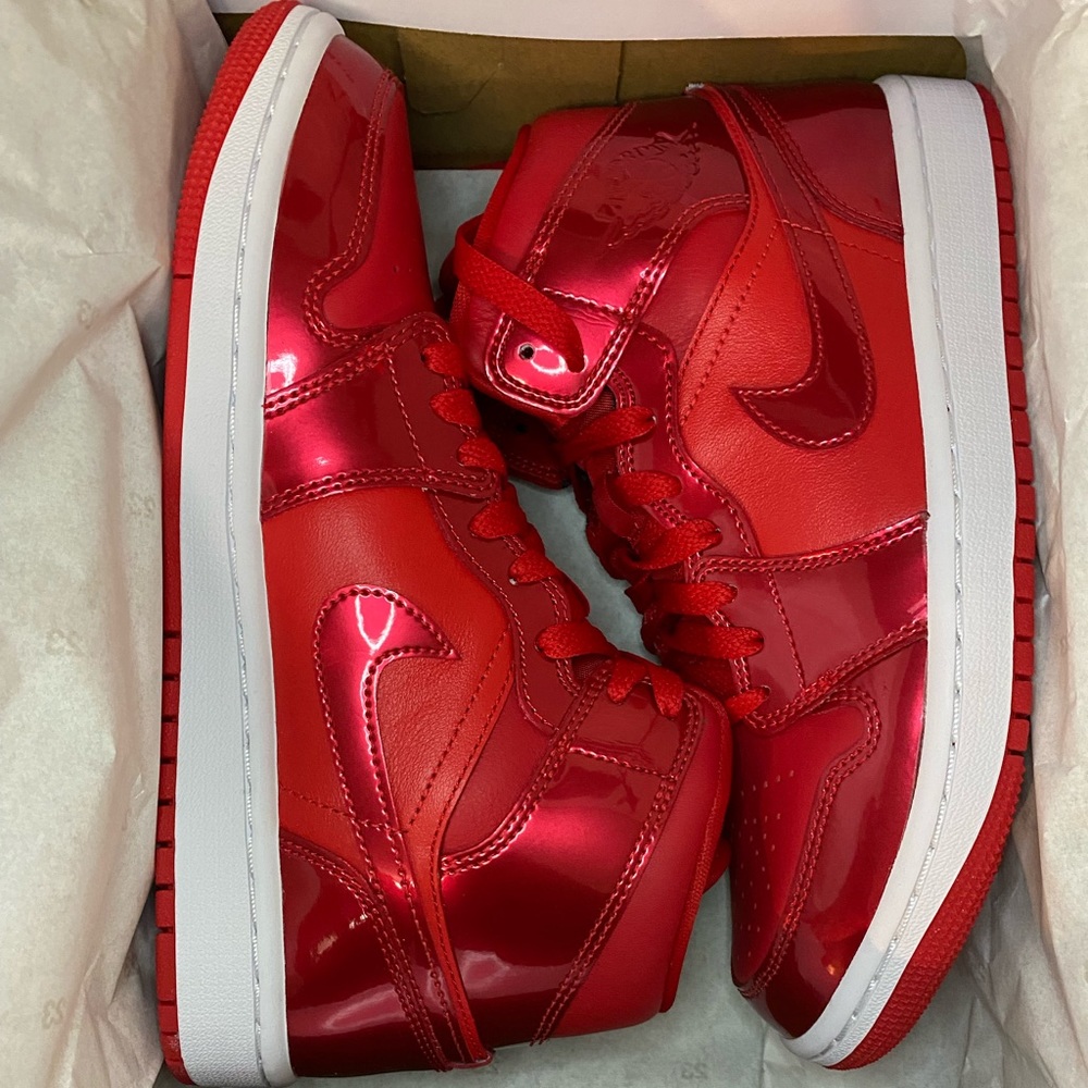 Authentic Pomegranate Jordan 1                   Sold